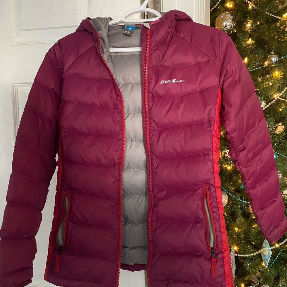 Girls age 8/9 years old Large Eddie Bauer coat